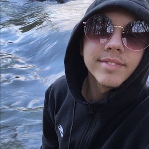 Meet your Posher, Jonah